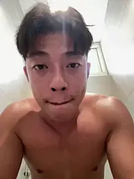 Yooo17 webcam stripchat model stream image