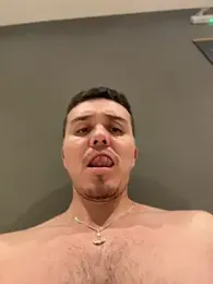 Imagem do stream de adam-rivera no Stripchat