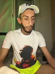 Yassir-xxxl webcam stripchat model stream image