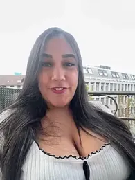 WHAAATTTTTTTTTT webcam stripchat model stream image
