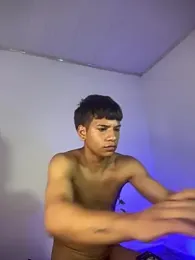 Alessio_hot webcam stripchat model stream image