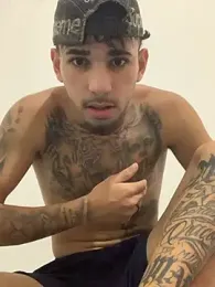 Imagem do stream de dovapo777 no Stripchat
