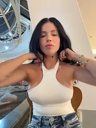 Imagem do stream de Rafaellaz no Stripchat